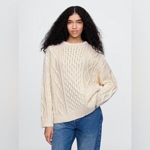 GAP Oversized Mixed Cable Knit Sweater, size XS/S